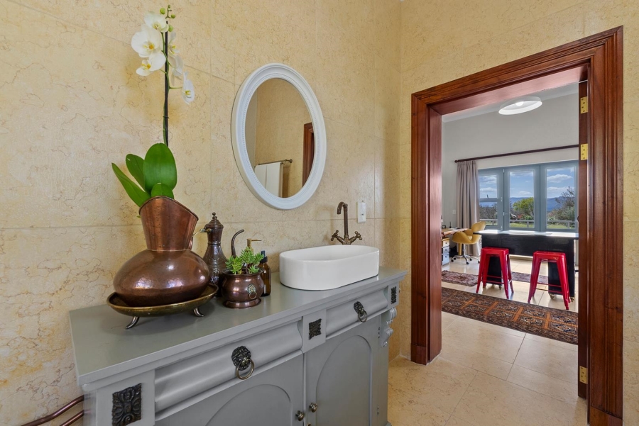 7 Bedroom Property for Sale in Montagu Western Cape